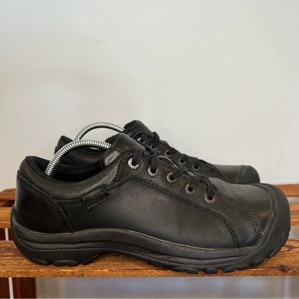 Keen Black Leather Hiking Walking Casual Sneakers Men’s 11.5